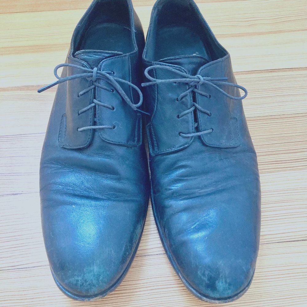 Common Projects Size 40 Black Oxfords - image 1